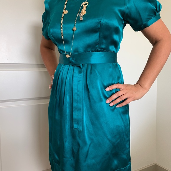 Nice 100% silk summer dress - deep green color - Picture 2 of 3